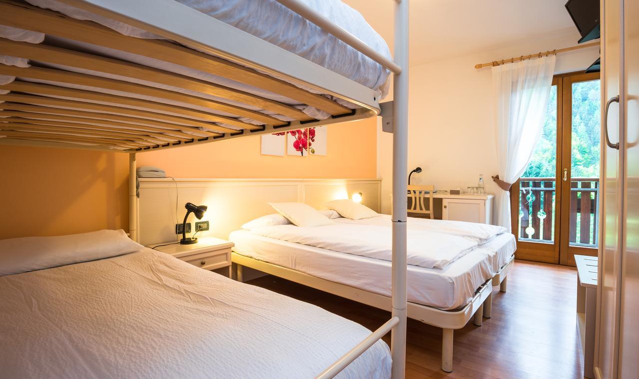 Albergo Maggiorina Bezzecca Eksteriør bilde